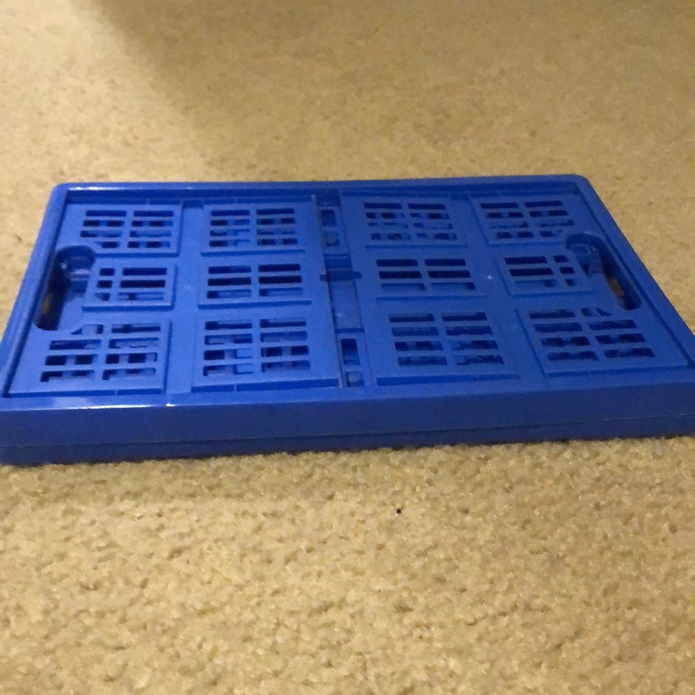 Collapsible bin - Picture 2 of 3